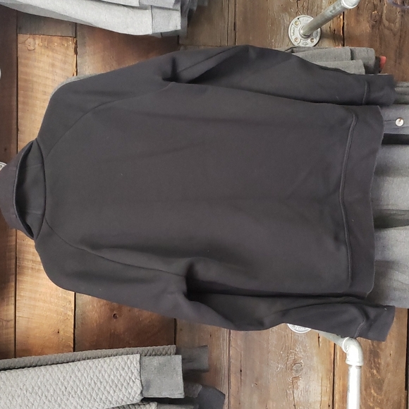 H & M Men's Sweatshirt, Medium - Picture 8 of 9